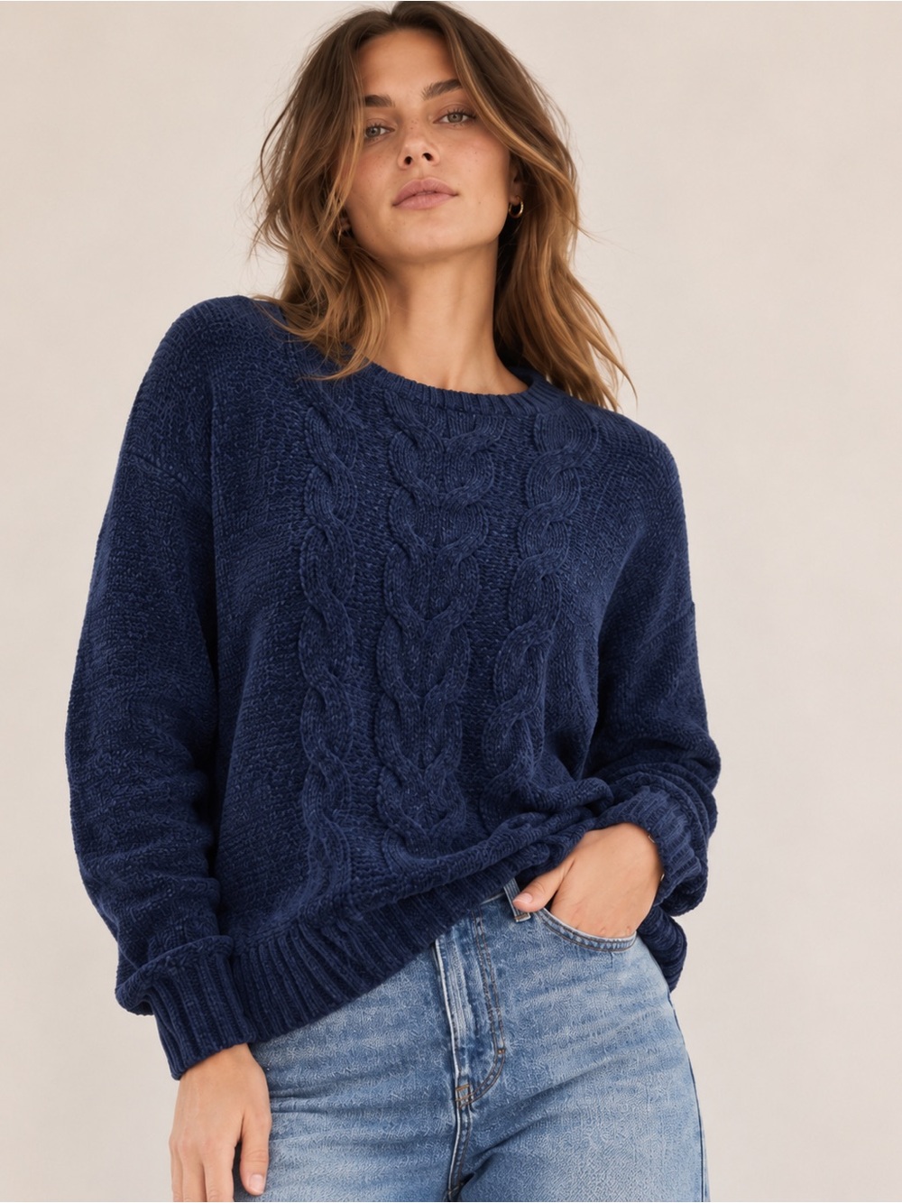 Abercrombie & Fitch Women’s Blue Chenille Cable Knit Sweater. XL NWT